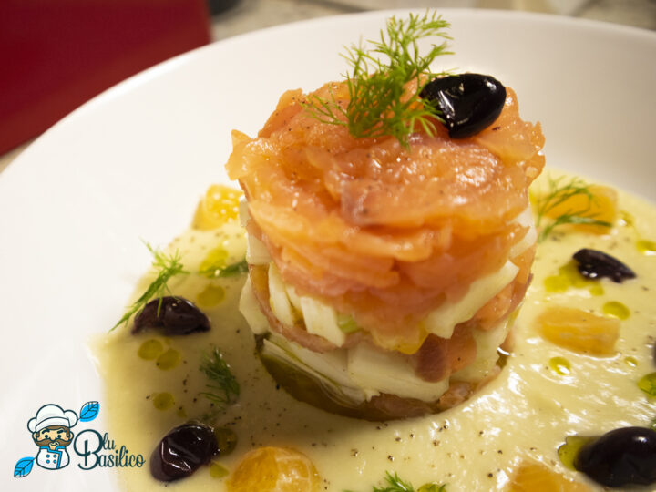 Salmone su vellutata di finocchio