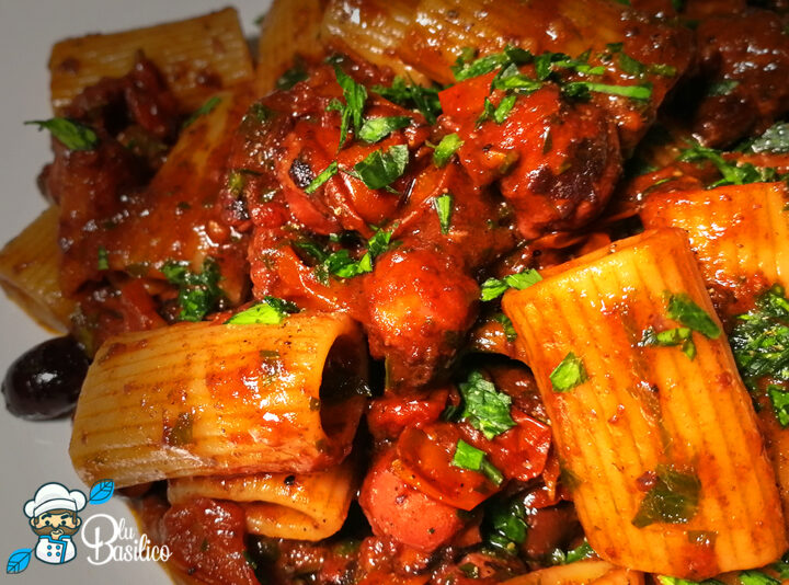 Rigatoni al ragù di polpo