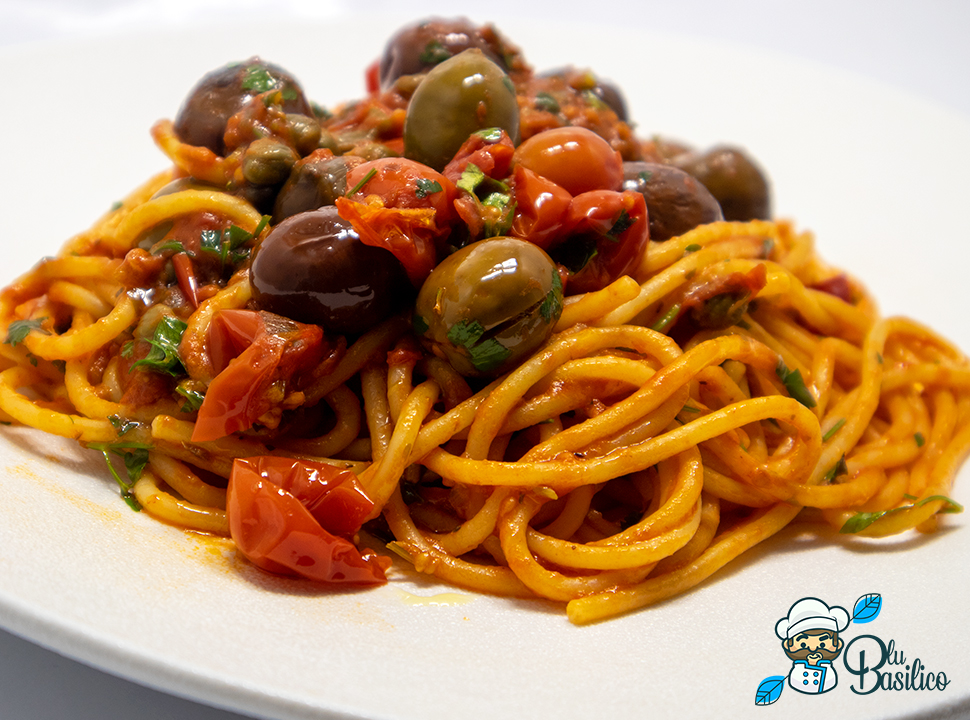 128 - Spaghetti alla puttanesca - Blu Basilico