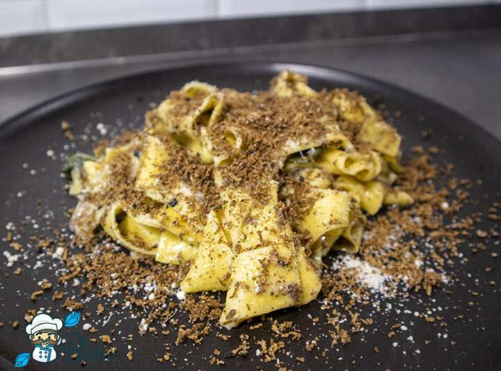 pappardelle al tartufo nero con burro e salvia